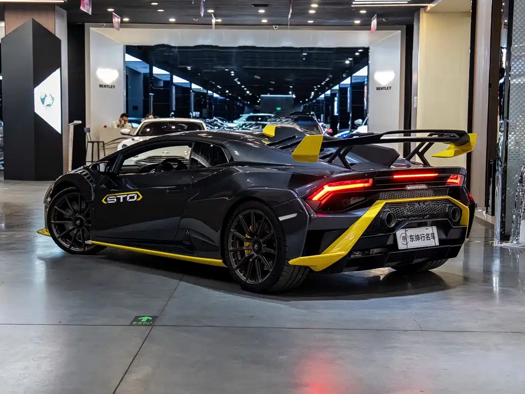 Lamborghini Huracán — миниатюра 4