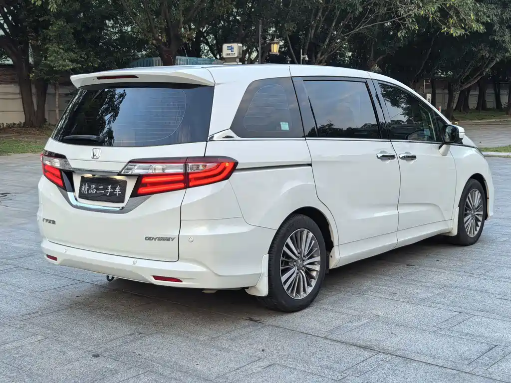 Honda Odyssey — миниатюра 7