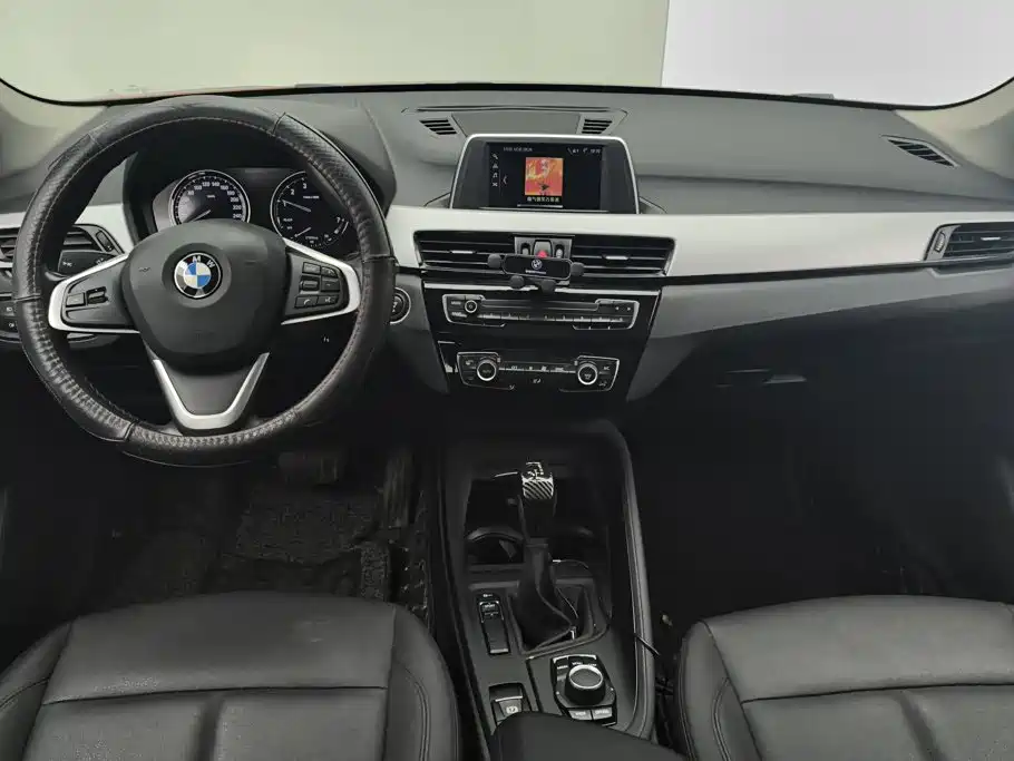 BMW X1 — миниатюра 12