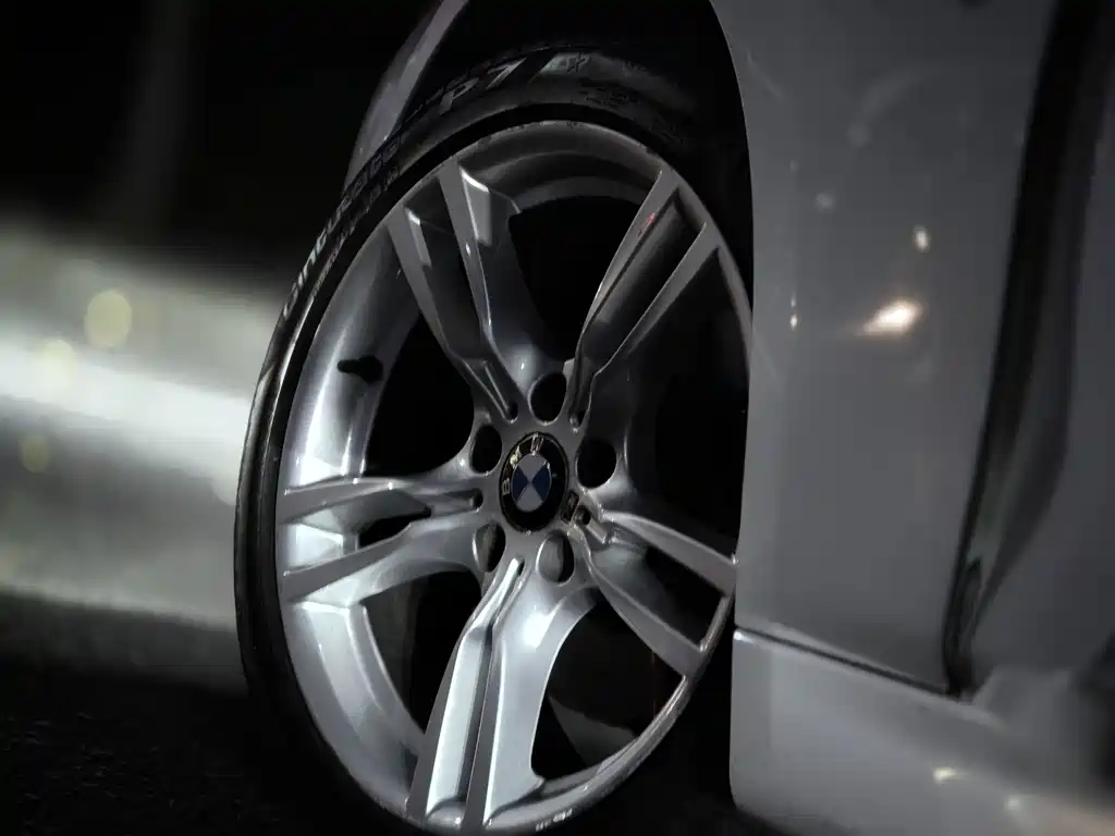 BMW 3 Series — миниатюра 8
