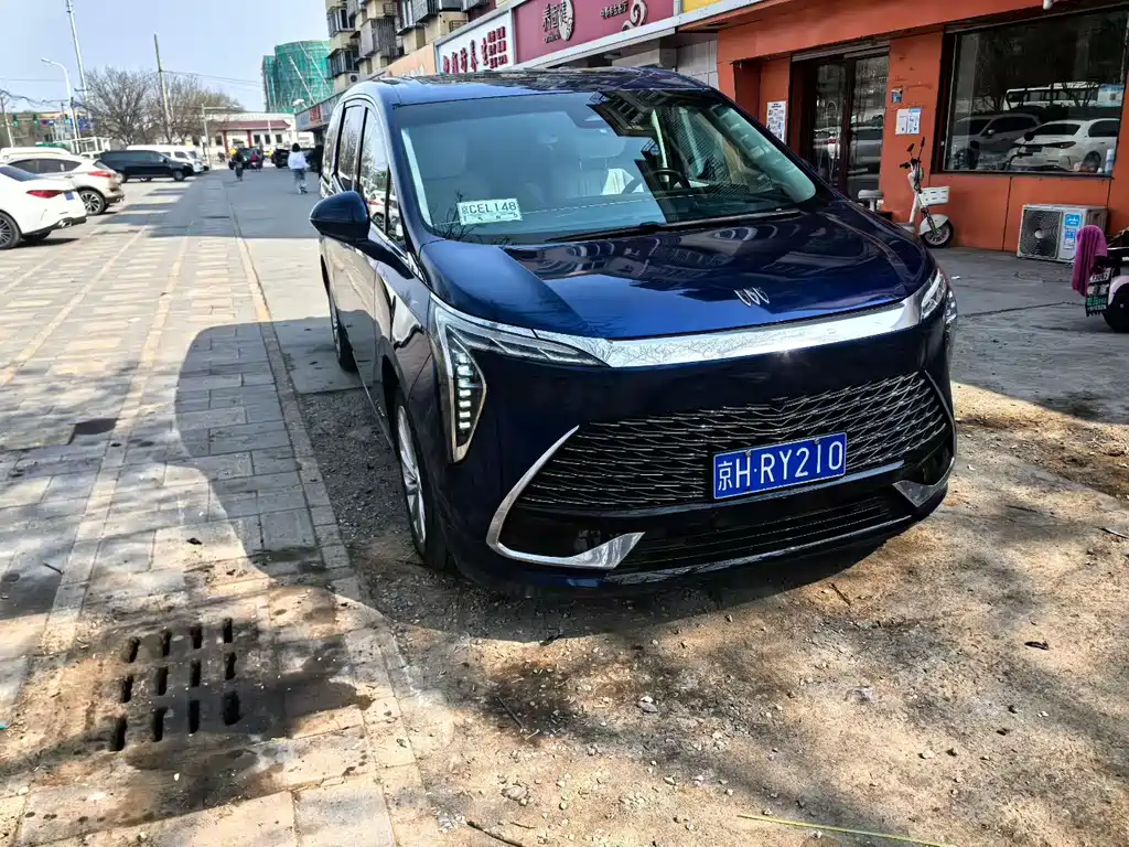 Buick Century 2023 2.0T мест