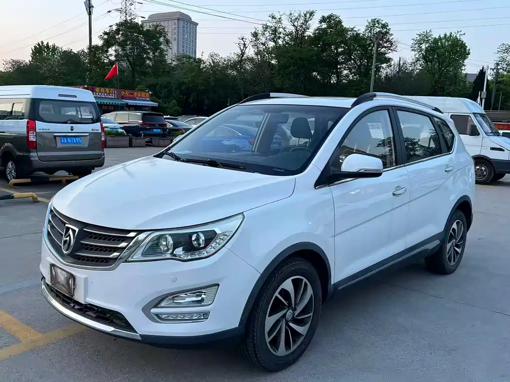 Baojun 560 2016