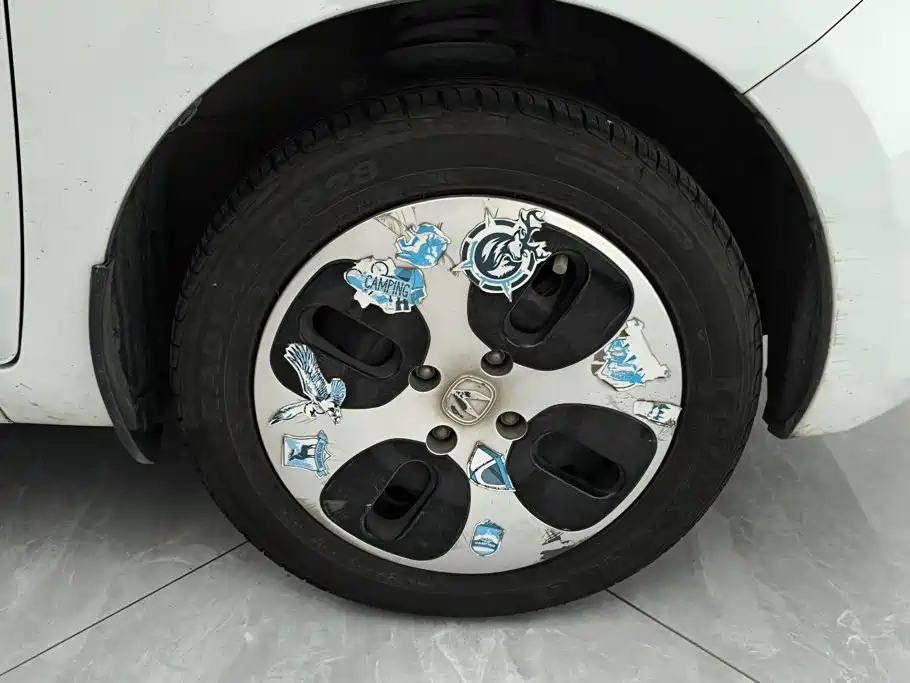 Changan Benben E-Star — миниатюра 6