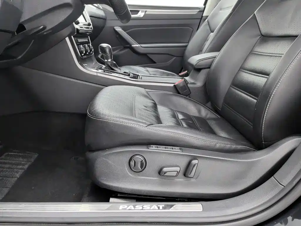 Volkswagen Passat — миниатюра 20