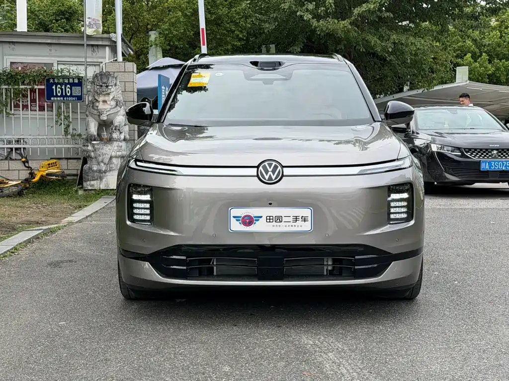 Volkswagen ID.ERA 9X — миниатюра 2