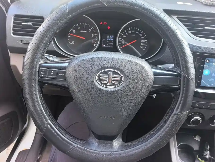 FAW Senya S80 — миниатюра 15