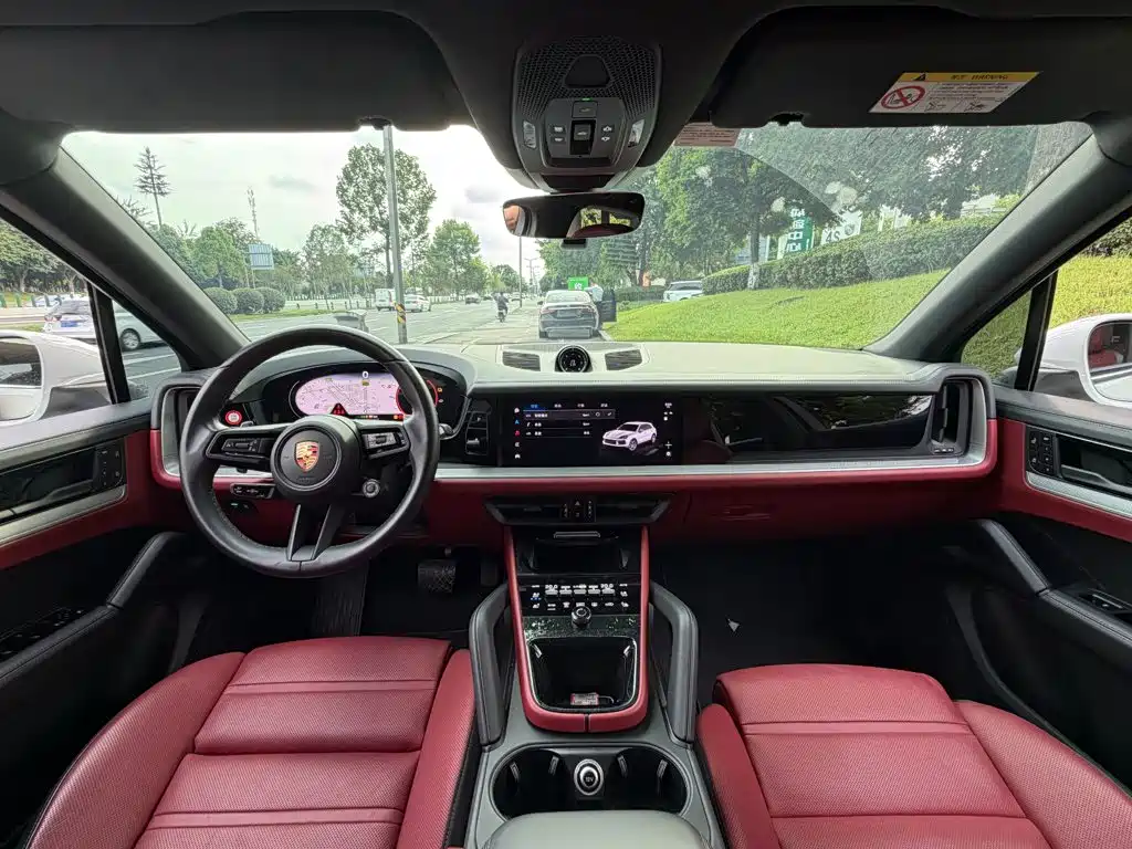 Porsche Cayenne Hybrid — миниатюра 12