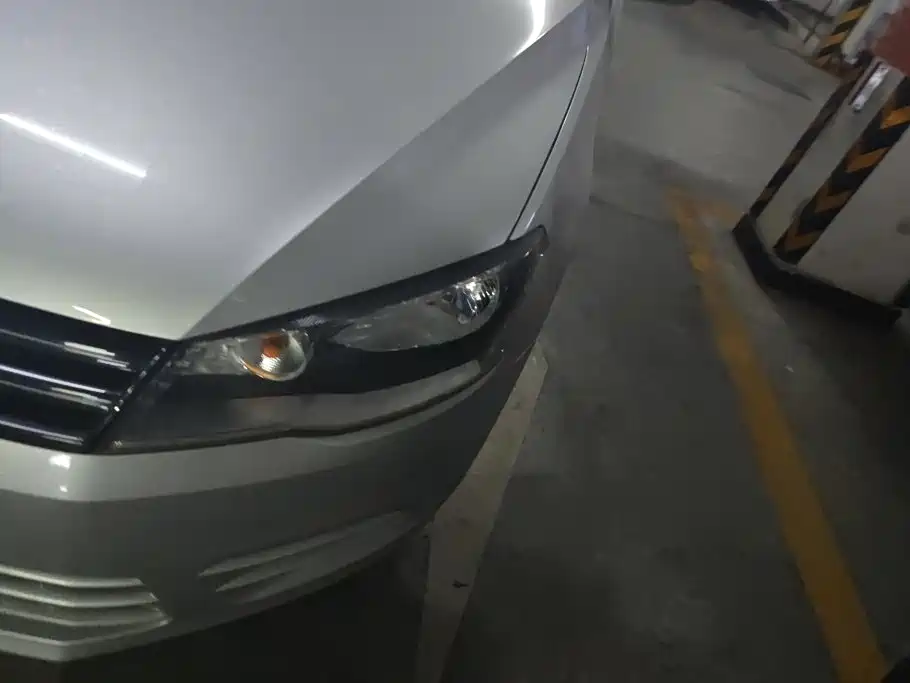 Volkswagen Jetta — миниатюра 5