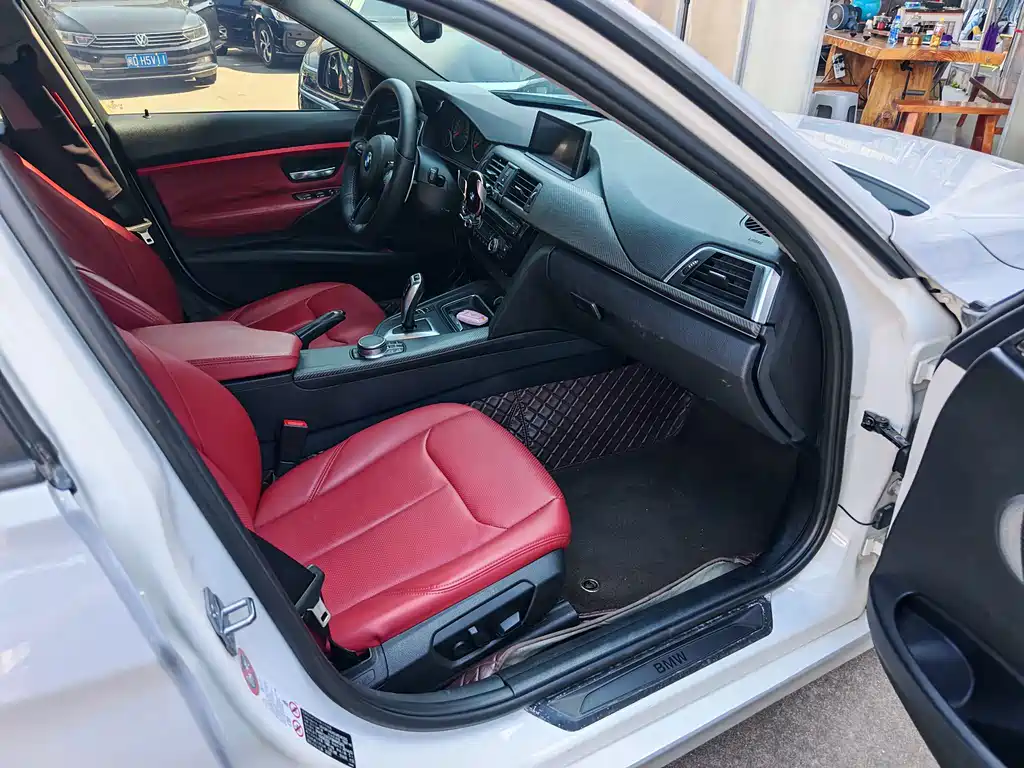 BMW 3 Series — миниатюра 7
