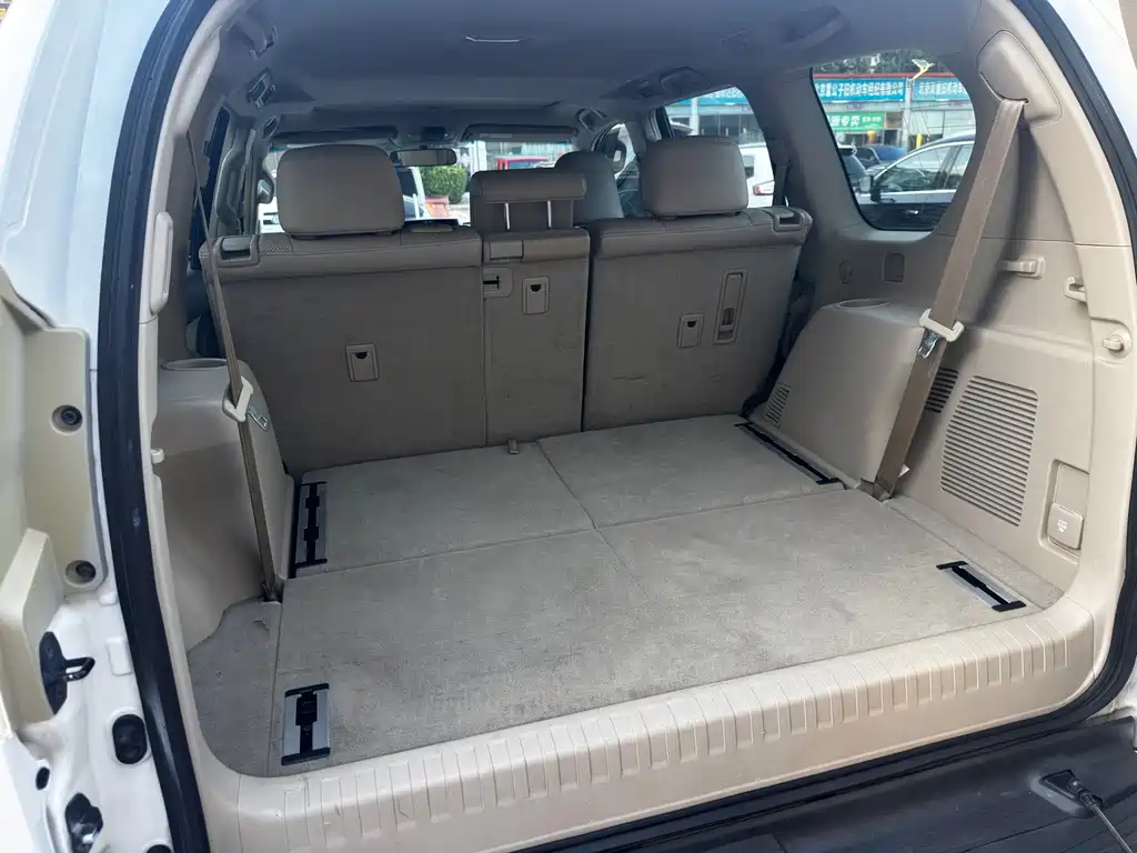 Toyota Prado — миниатюра 14