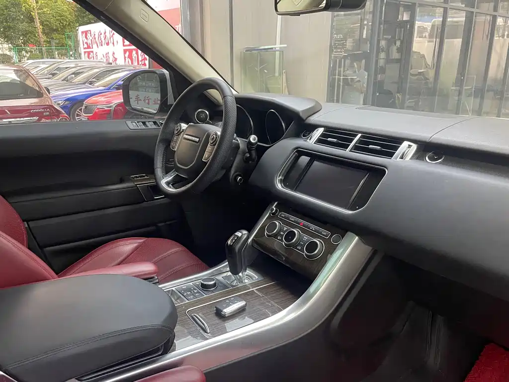 Land Rover Sport — миниатюра 16