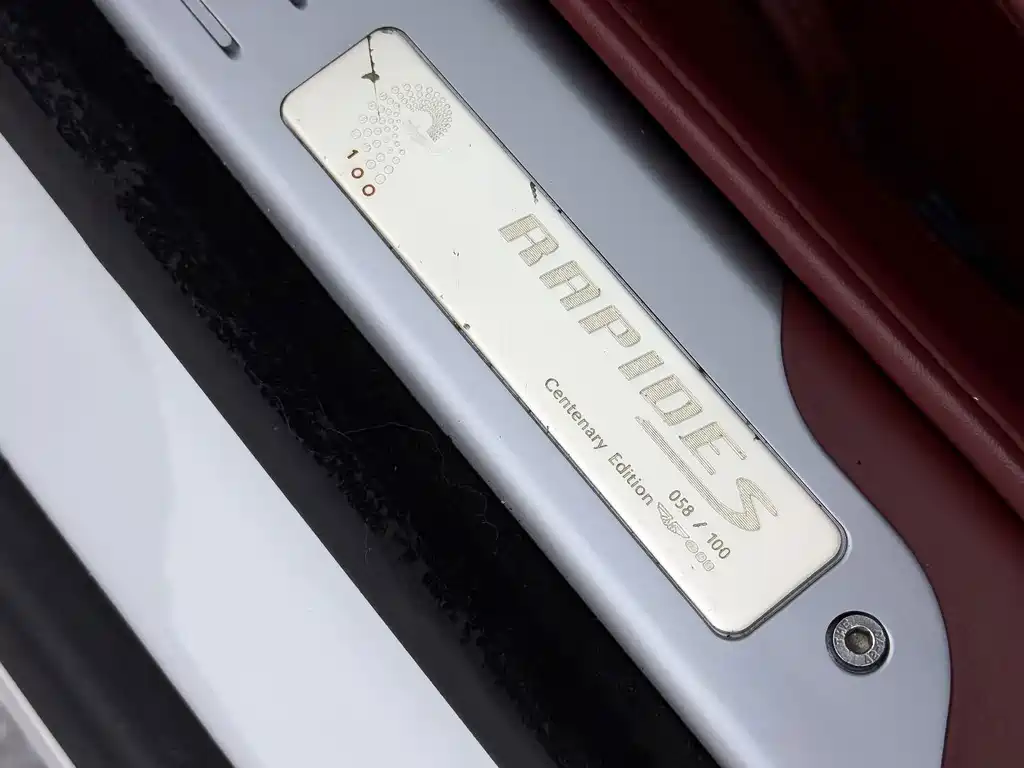 Aston Martin Rapide — миниатюра 13