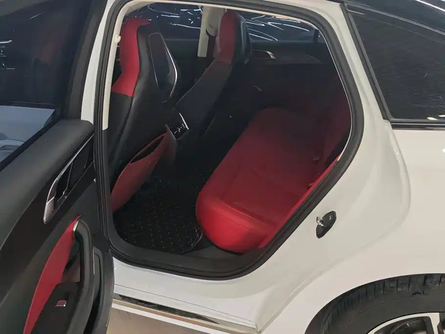 Hongqi Hongqi H6 — миниатюра 11
