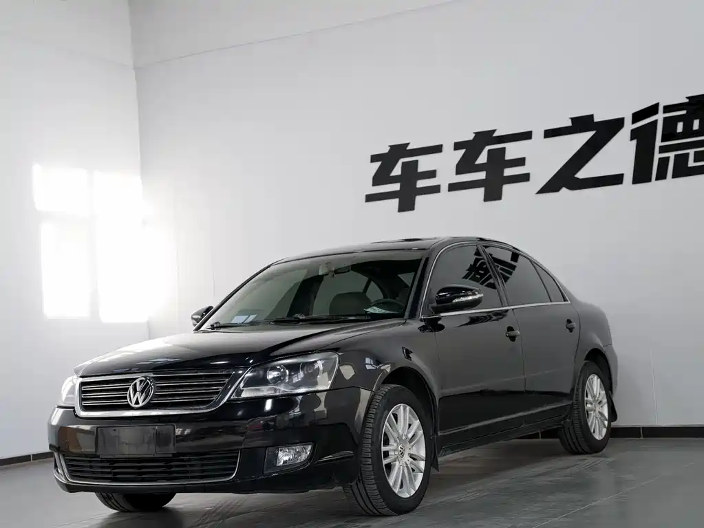 Volkswagen Passat Lingyu 2012