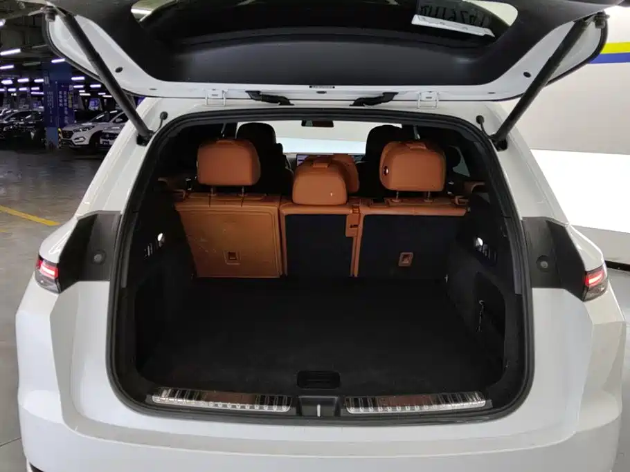 Li Auto Li L7 — миниатюра 4