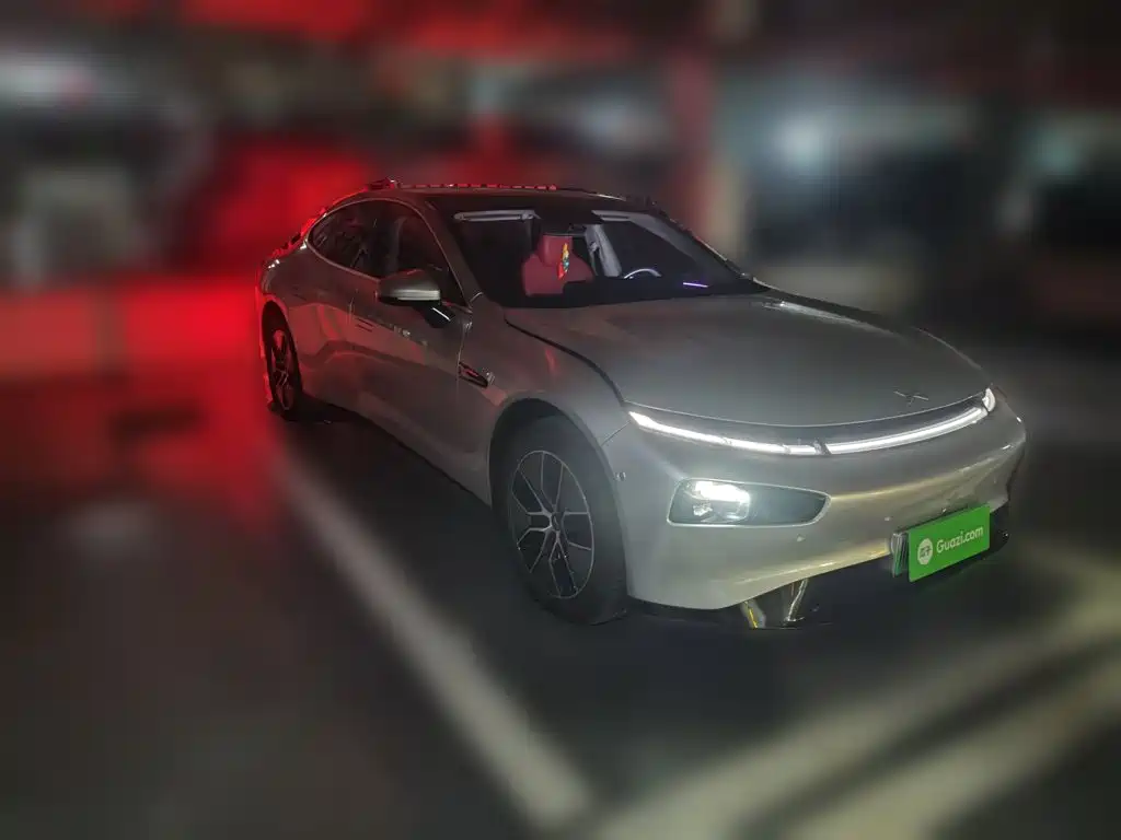 XPeng P7 — миниатюра 25