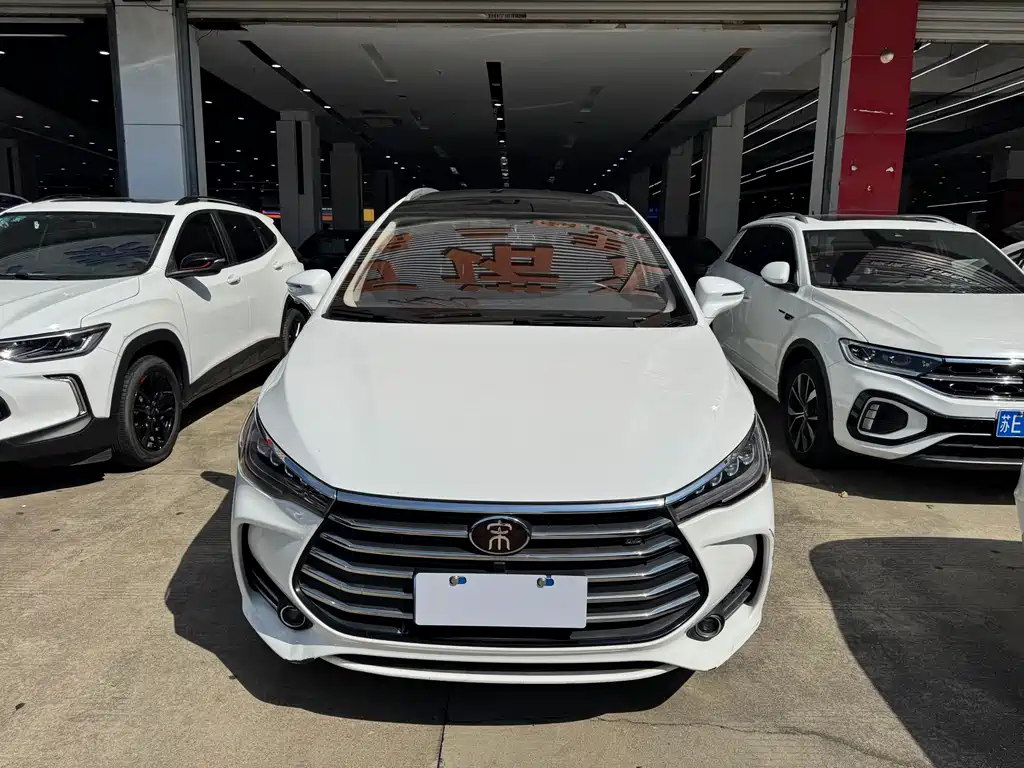 BYD MAX — миниатюра 2