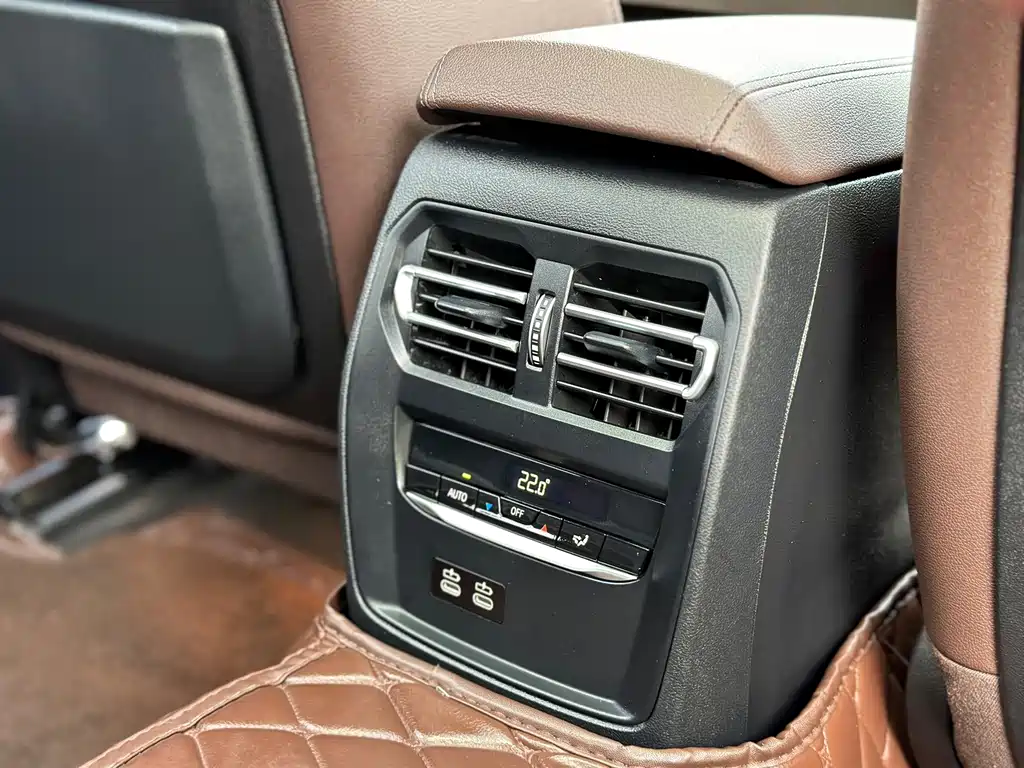 BMW 3 Series — миниатюра 15
