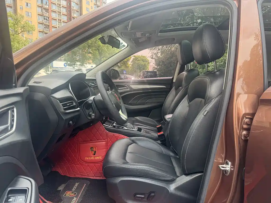 Roewe RX3 — миниатюра 6