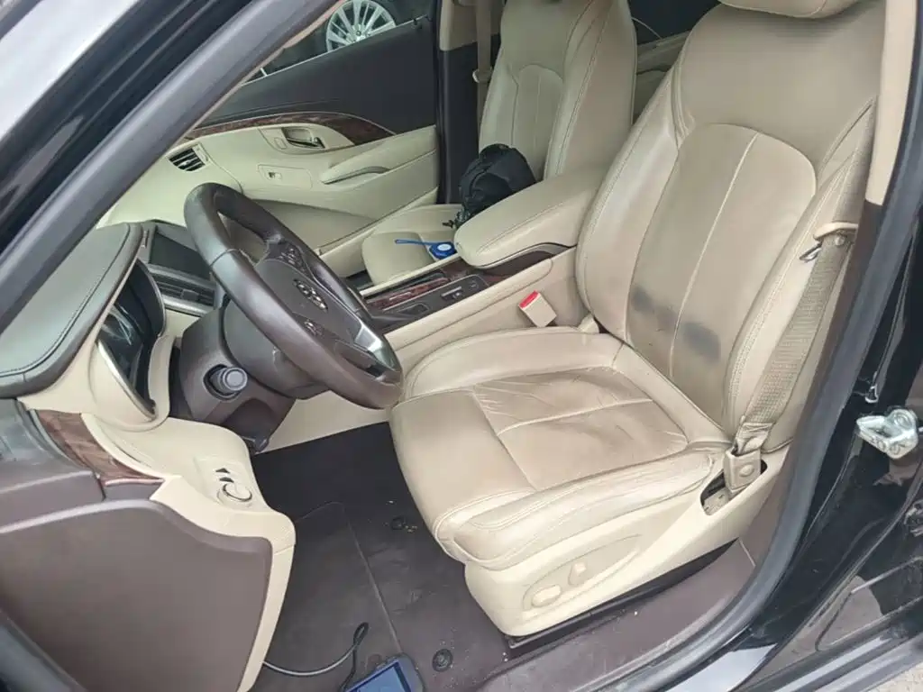 Buick LaCrosse — миниатюра 20