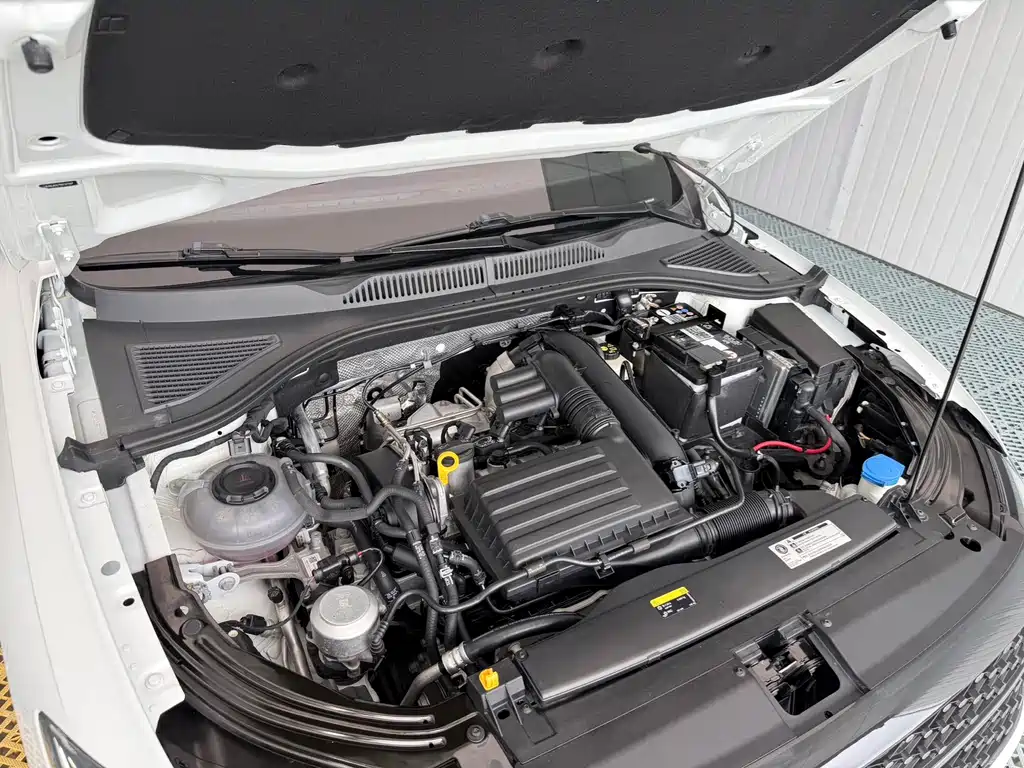 Volkswagen Lavida — миниатюра 24