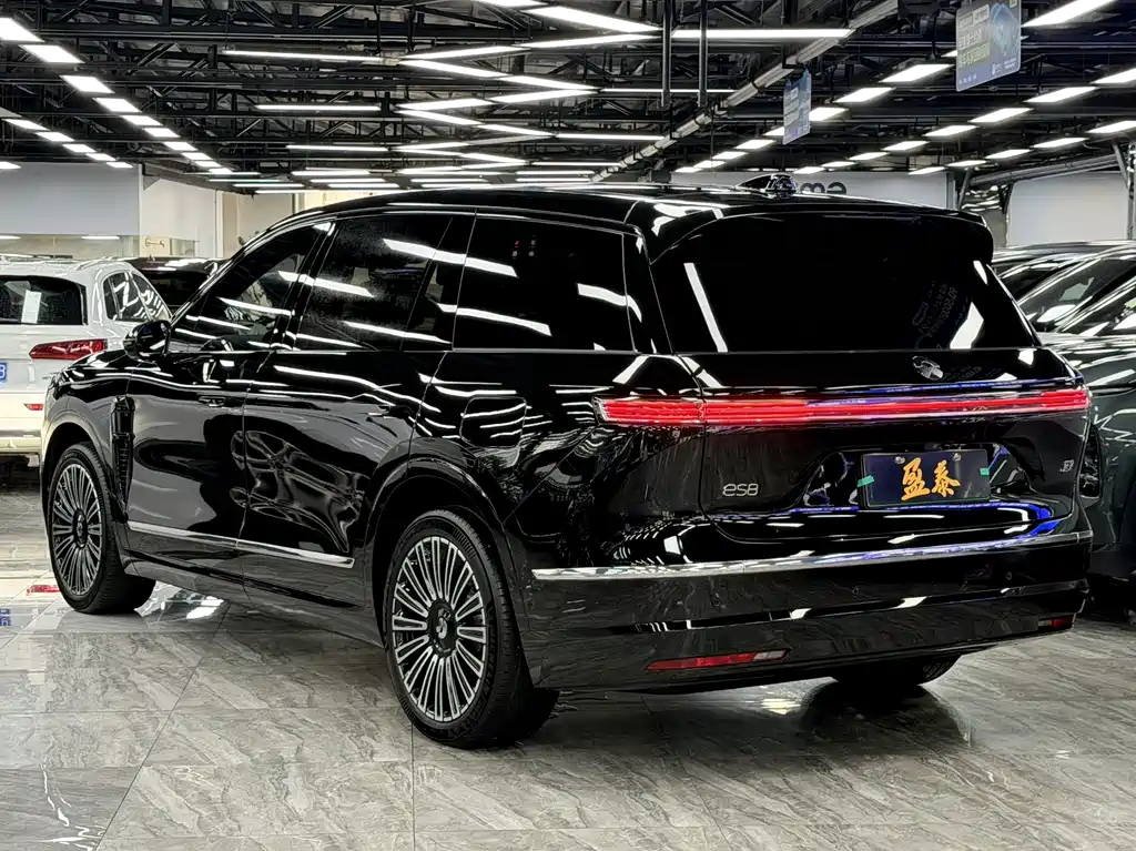 NIO ES8 — миниатюра 7