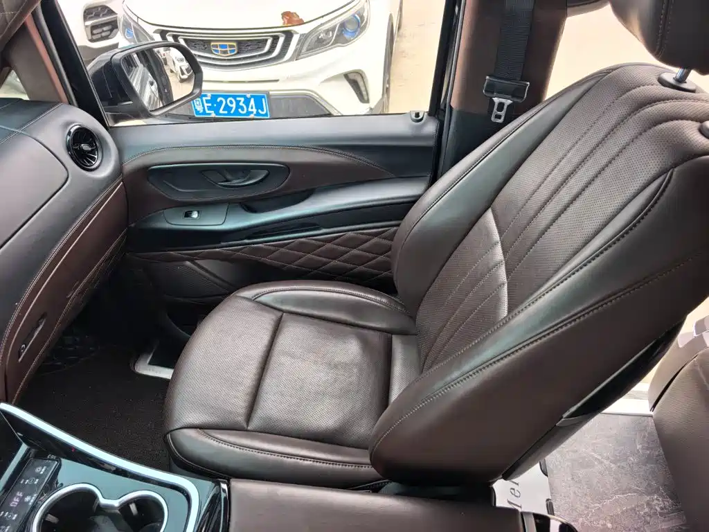 Mercedes-Benz Vito — миниатюра 14