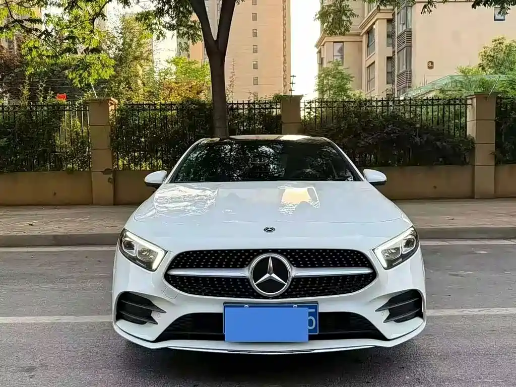 Mercedes-Benz A-Class — миниатюра 2