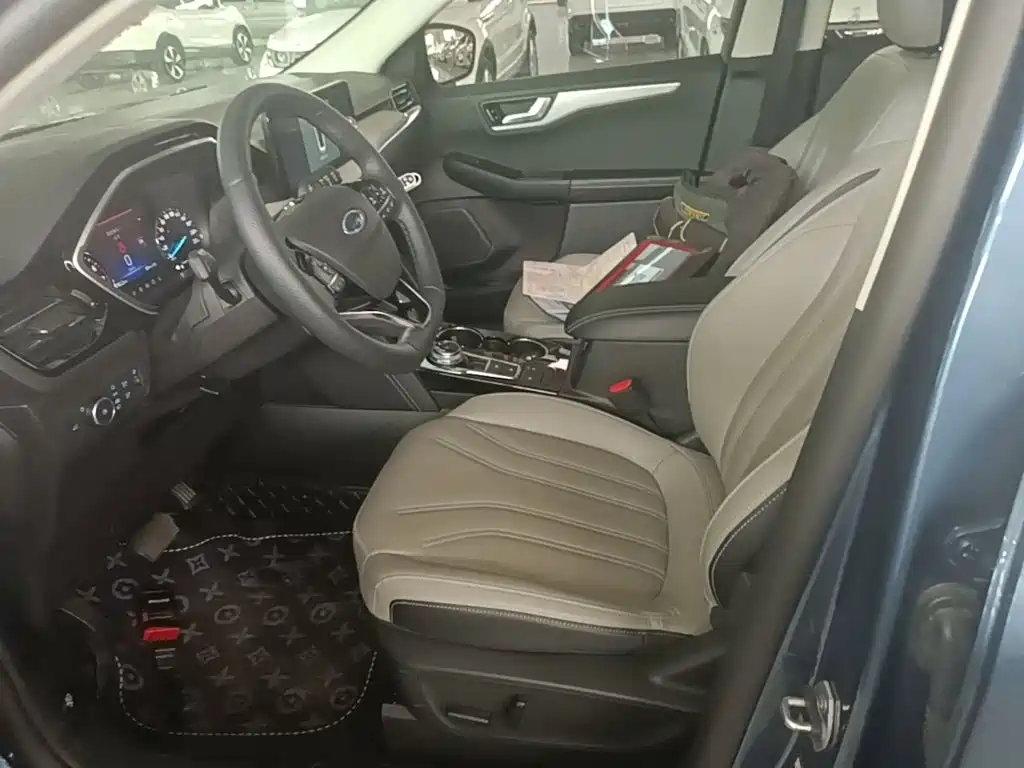 Ford Escape — миниатюра 15
