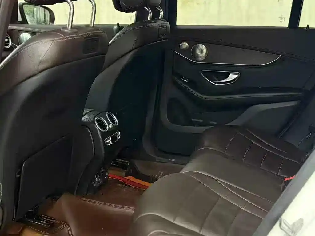 Mercedes-Benz GLC — миниатюра 8
