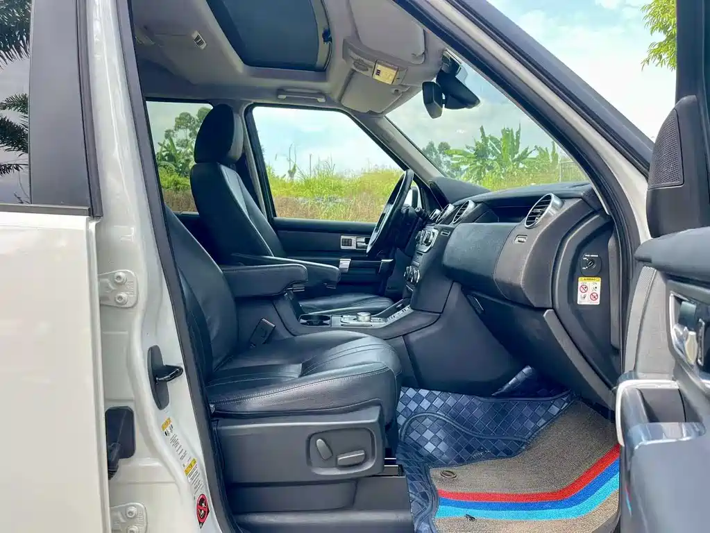 Land Rover Discovery — миниатюра 21