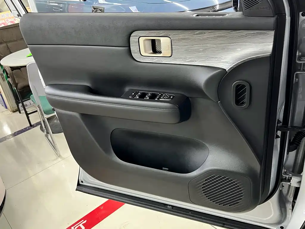 Wuling Xingguang S — миниатюра 13
