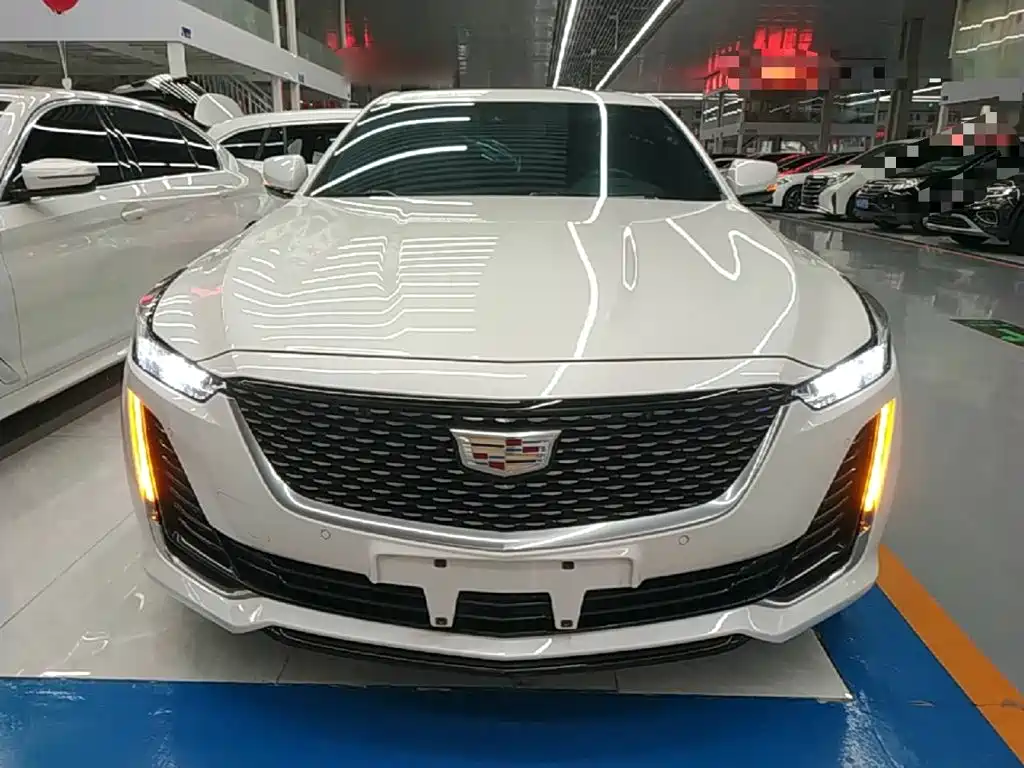 Cadillac CT5 — миниатюра 3