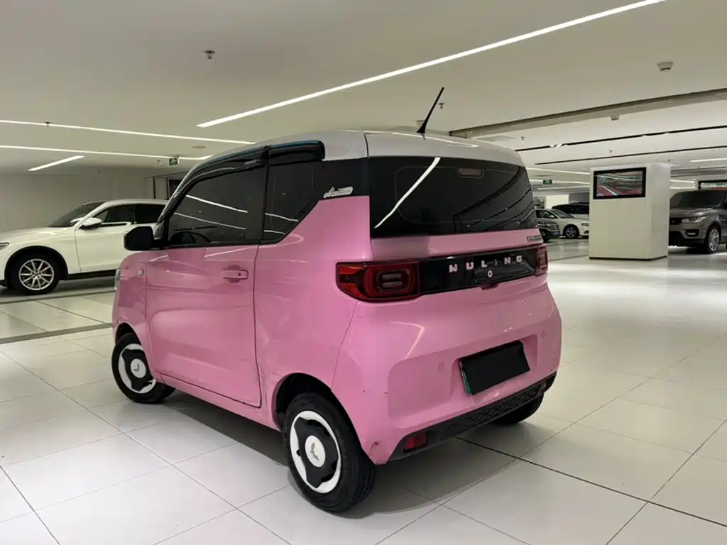 Wuling MINIEV — миниатюра 13