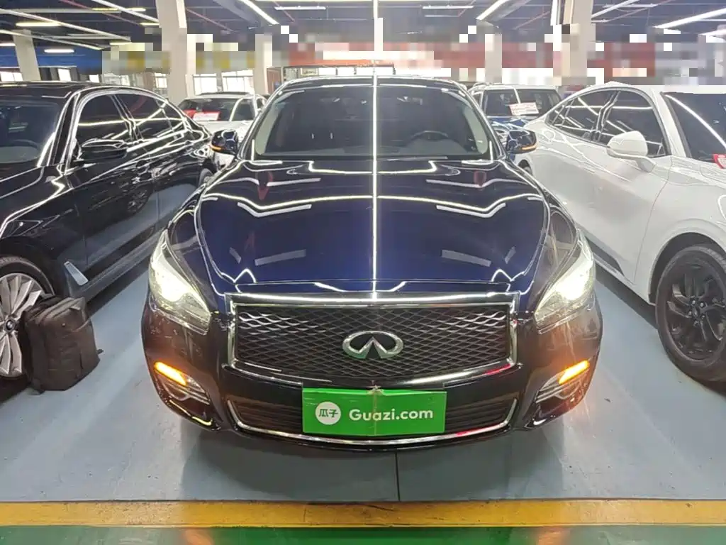 Infiniti Q70 — миниатюра 3