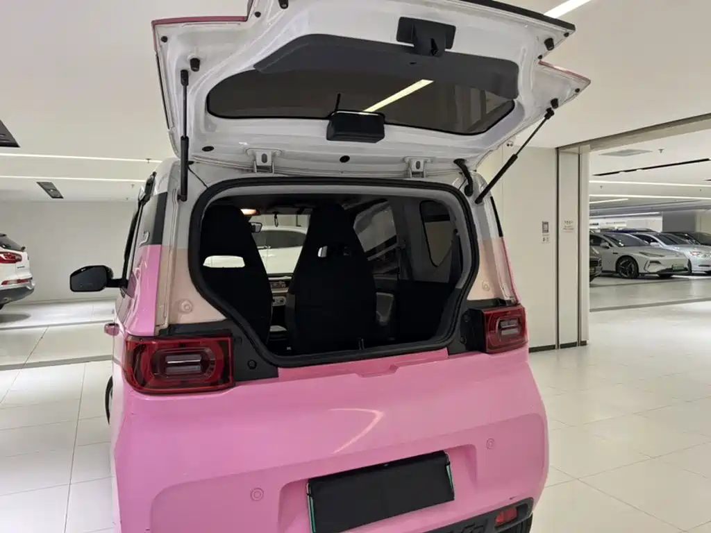 Wuling MINIEV — миниатюра 12