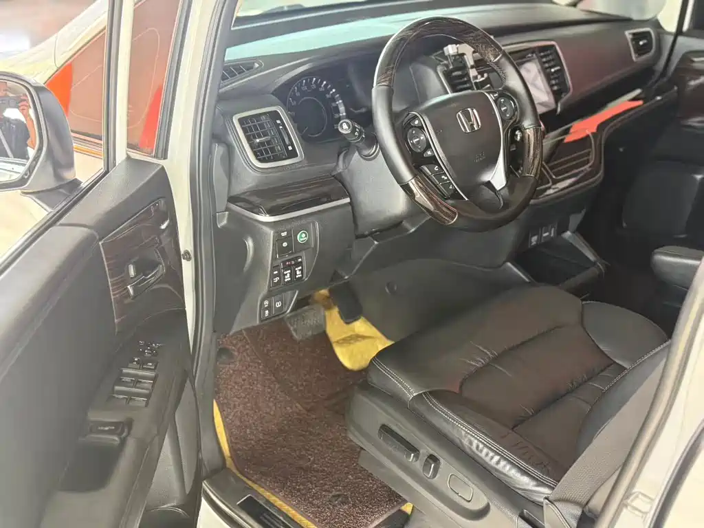 Honda Odyssey — миниатюра 3