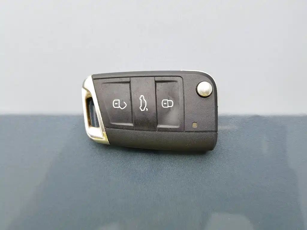 Volkswagen Lavida — миниатюра 19