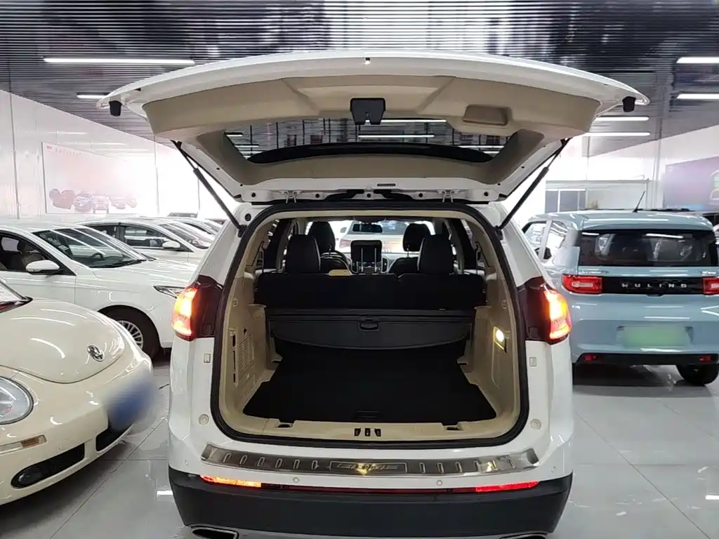 Ford Edge — миниатюра 19