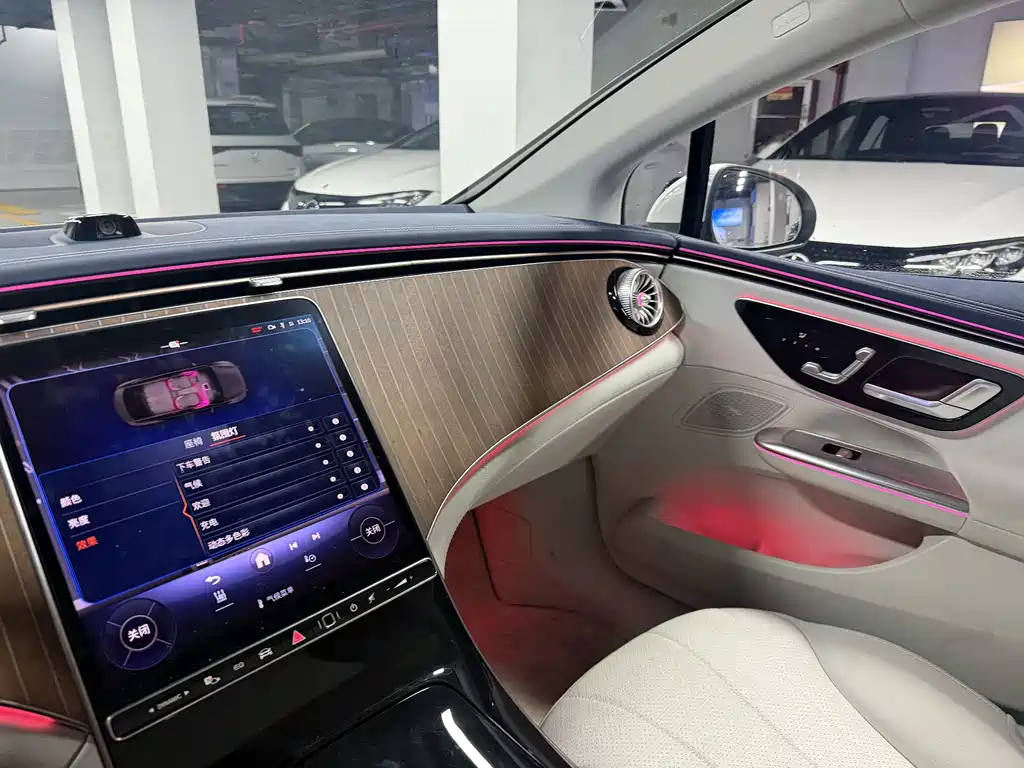 Mercedes-Benz EQE — миниатюра 16