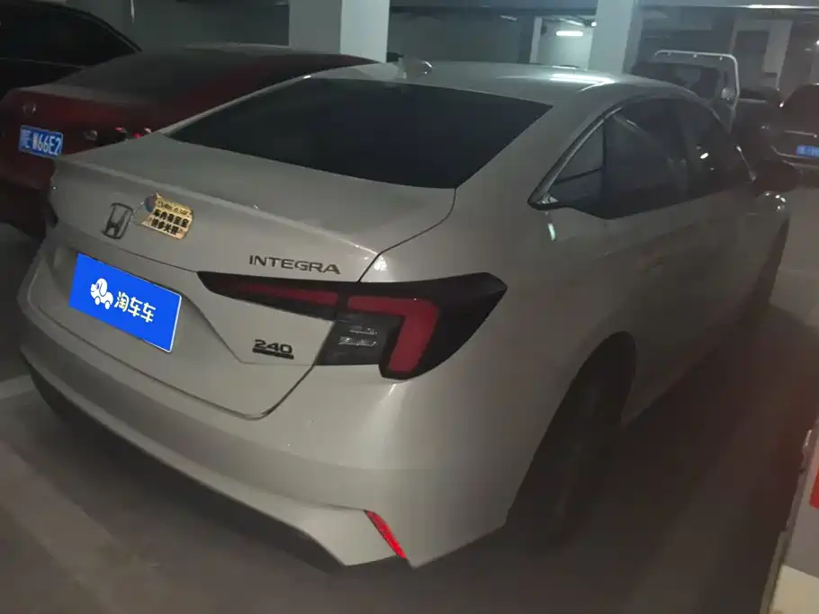 Honda Integra — миниатюра 3
