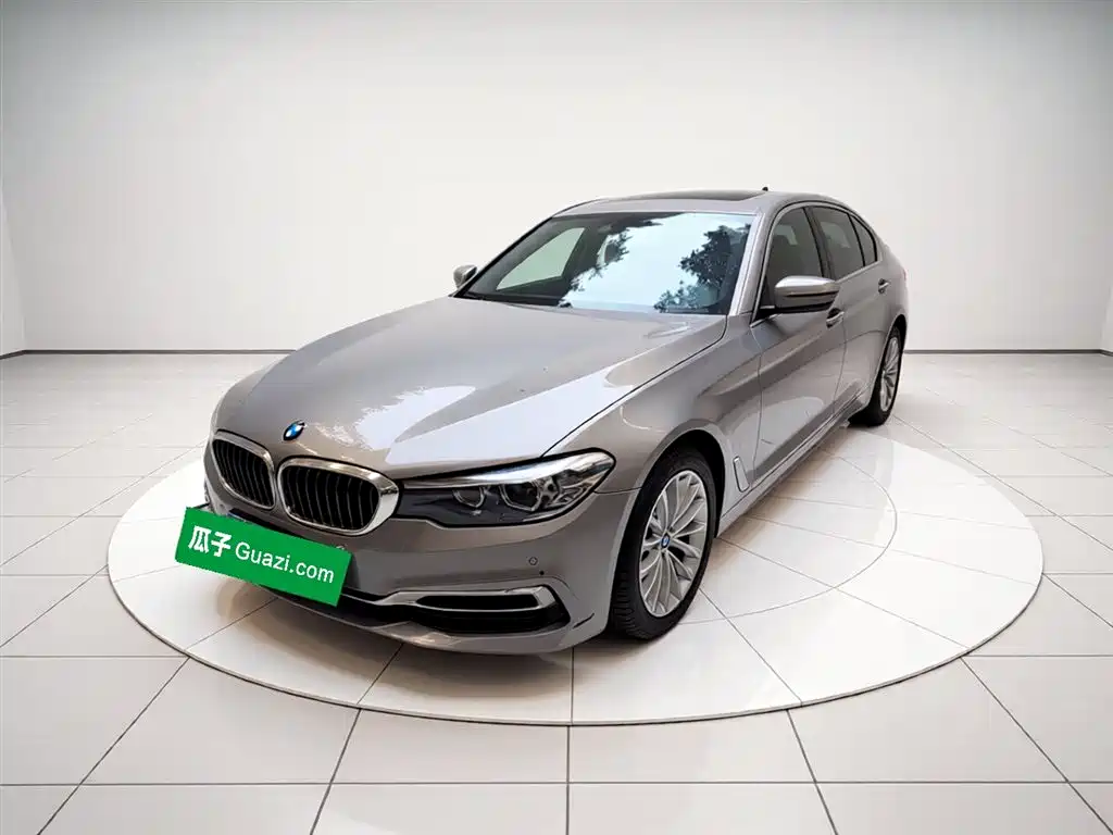 Купить BMW 5 Series