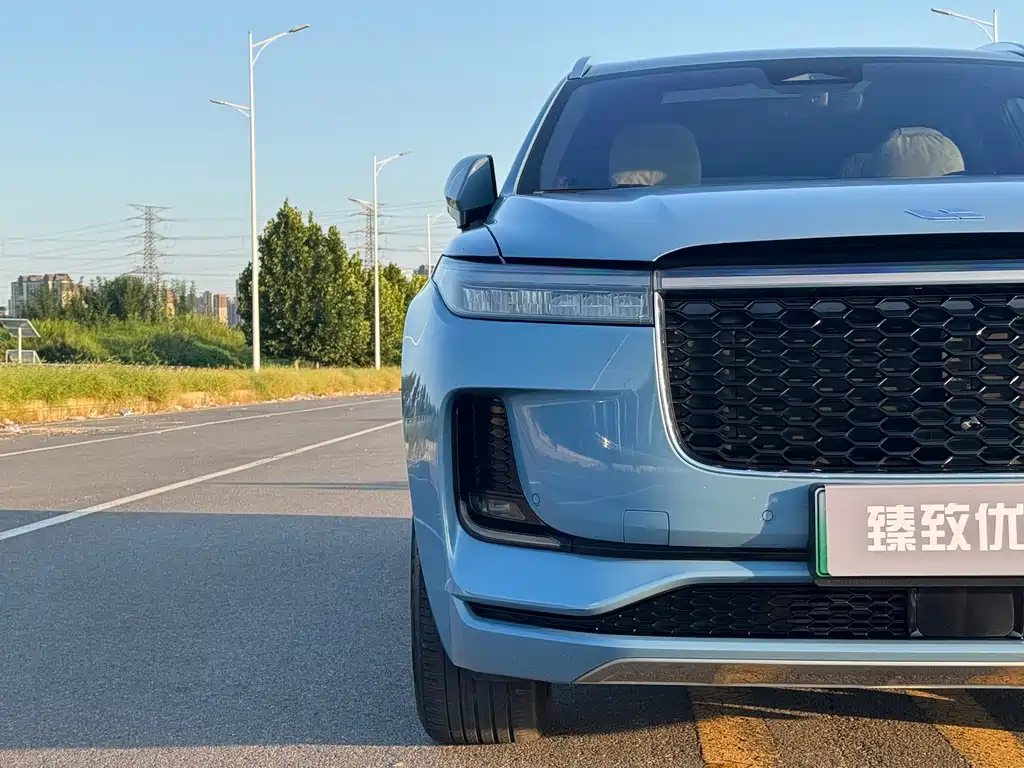 Li Auto Li ONE — миниатюра 4