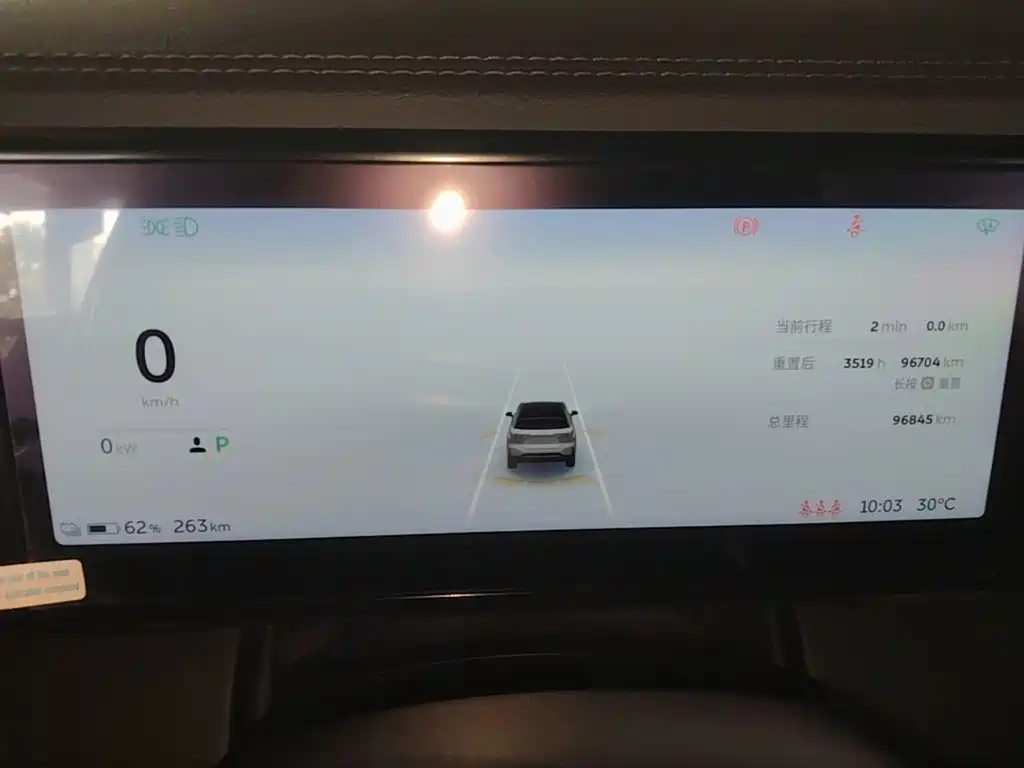 NIO ES6 — миниатюра 12