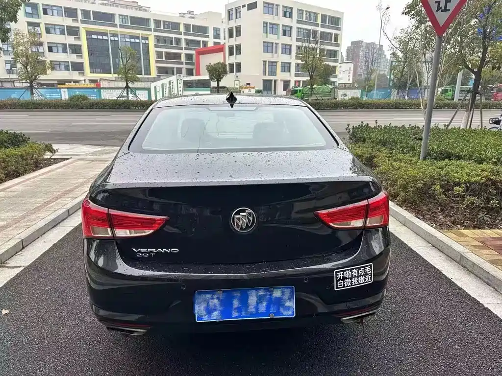Buick Verano — миниатюра 8