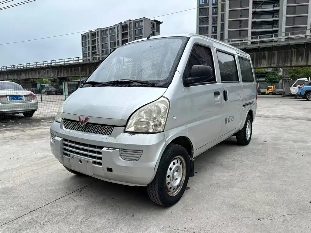 Wuling Rongguang 2011 1.2L