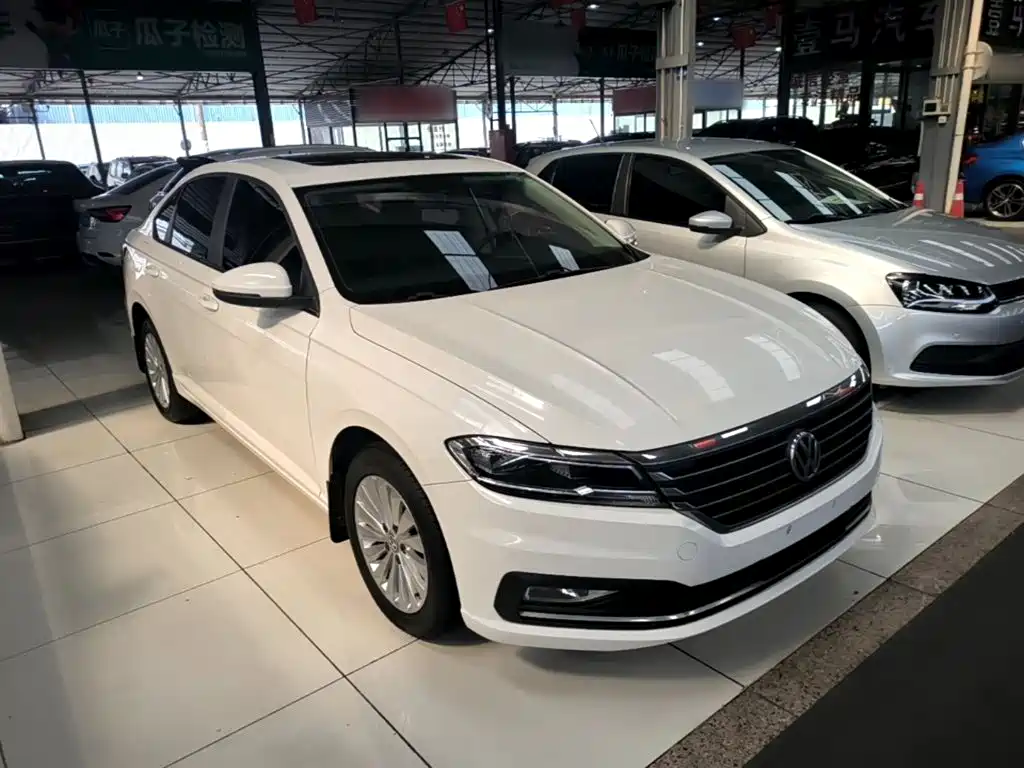 Volkswagen Lavida — миниатюра 4