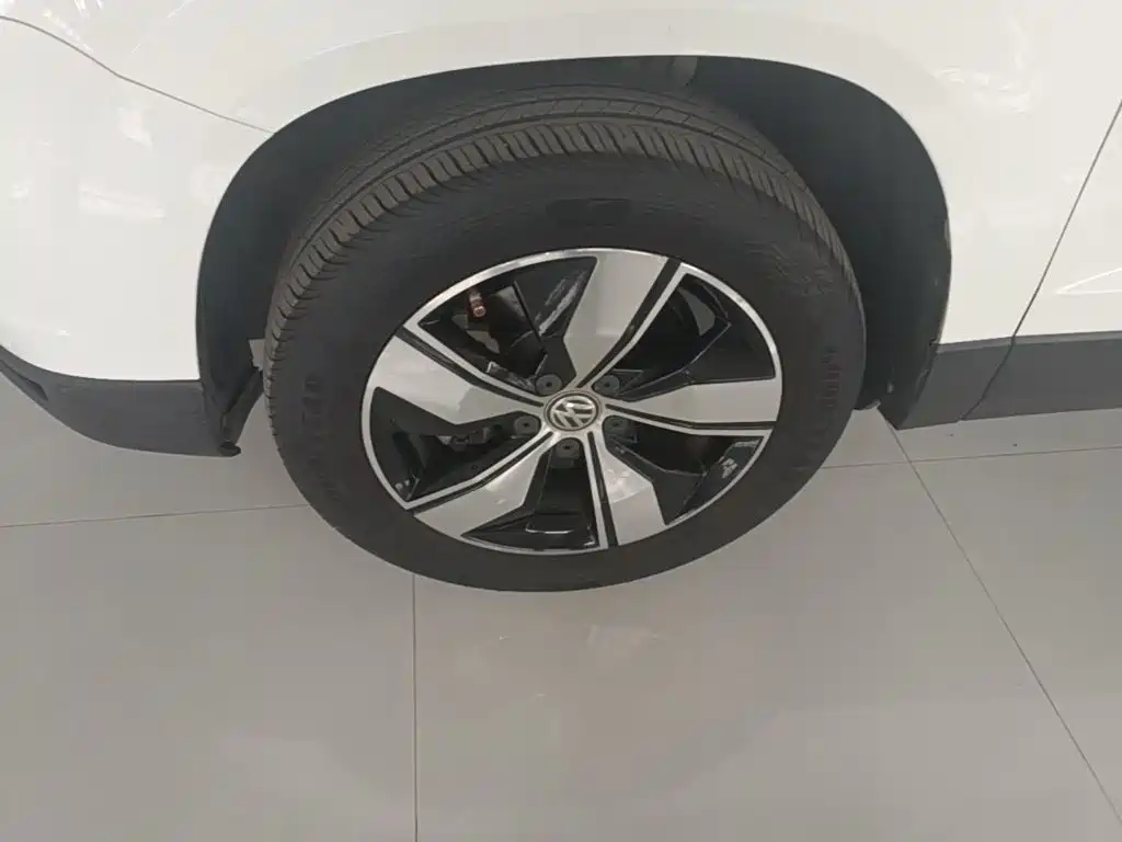 Volkswagen Tharu — миниатюра 23