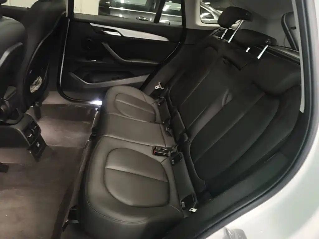 BMW X1 — миниатюра 17