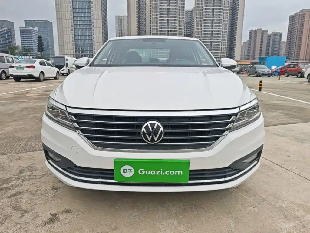 Volkswagen Lavida — миниатюра 3